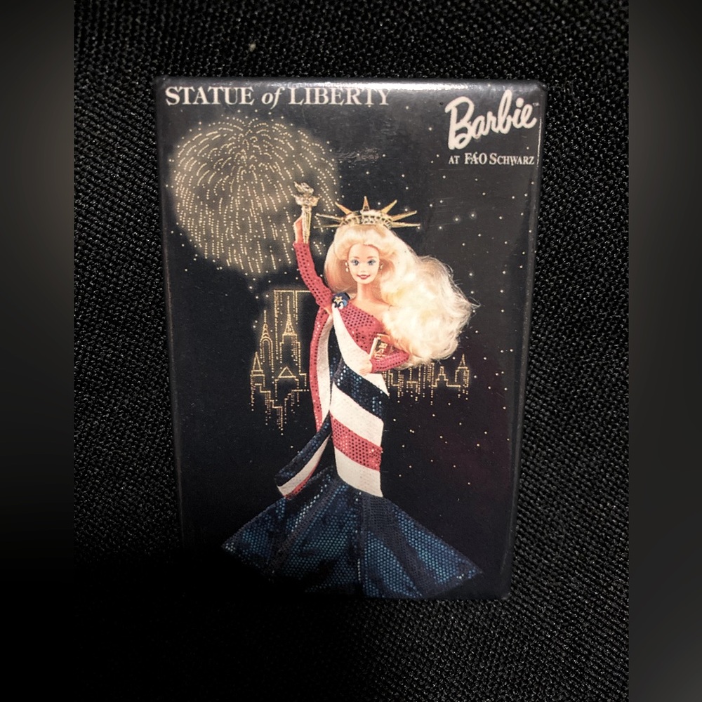 Vintage 1995 FAO Schwarz Statue of Liberty Barbie Magnet